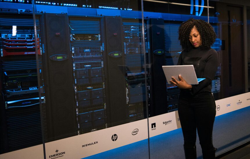 Más allá de la nube: ¿Por qué la Transformación Impulsada por DevOps Comienza con Kunaisoft?